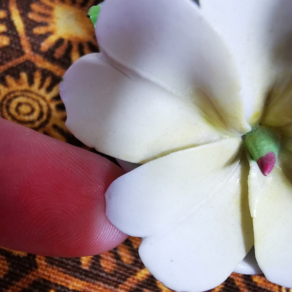 Vintage Radnor Bone China Hand Made White Gardenia Floral Arrangement Figurine - Picture 15 of 17